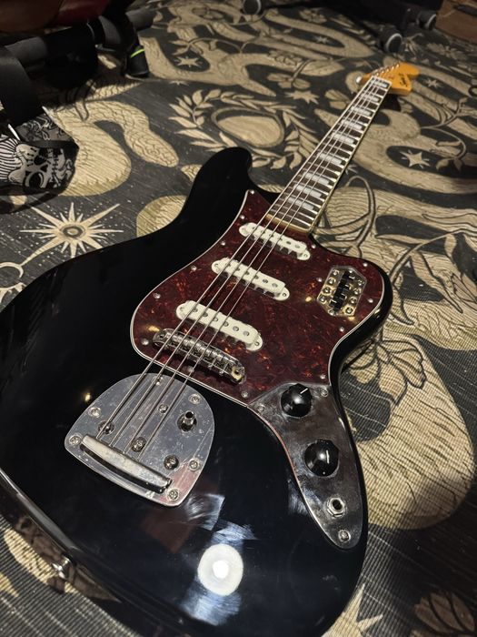 Fender Squier CV Bass VI