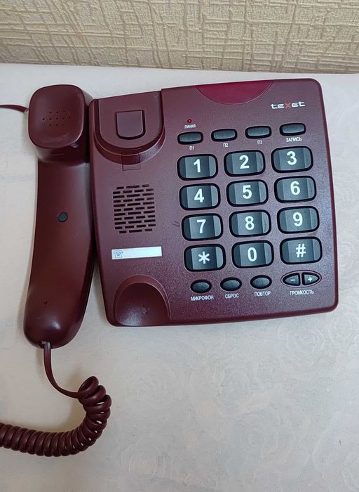 Проводной стационарный телефон Проводной стационарный телефон  TX-202.