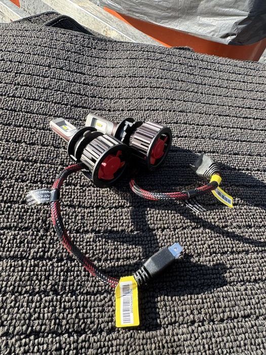 лед лампы mODEL: lED  aDLICHT OLTAGE : DC9-32V LED lUMEN:8000LM