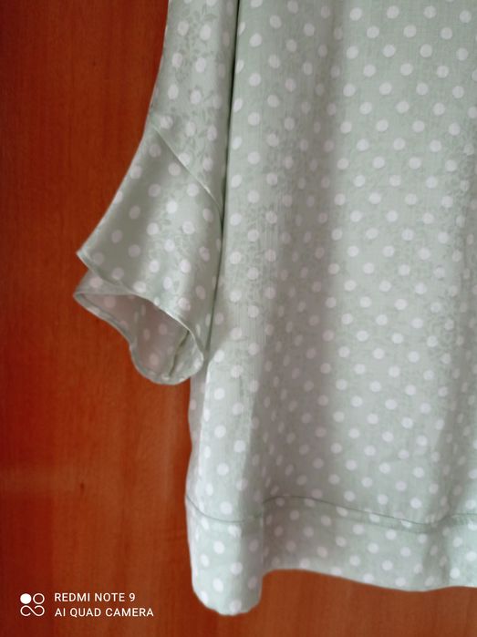 Blusa  Zara verde água com bolinhas brancas