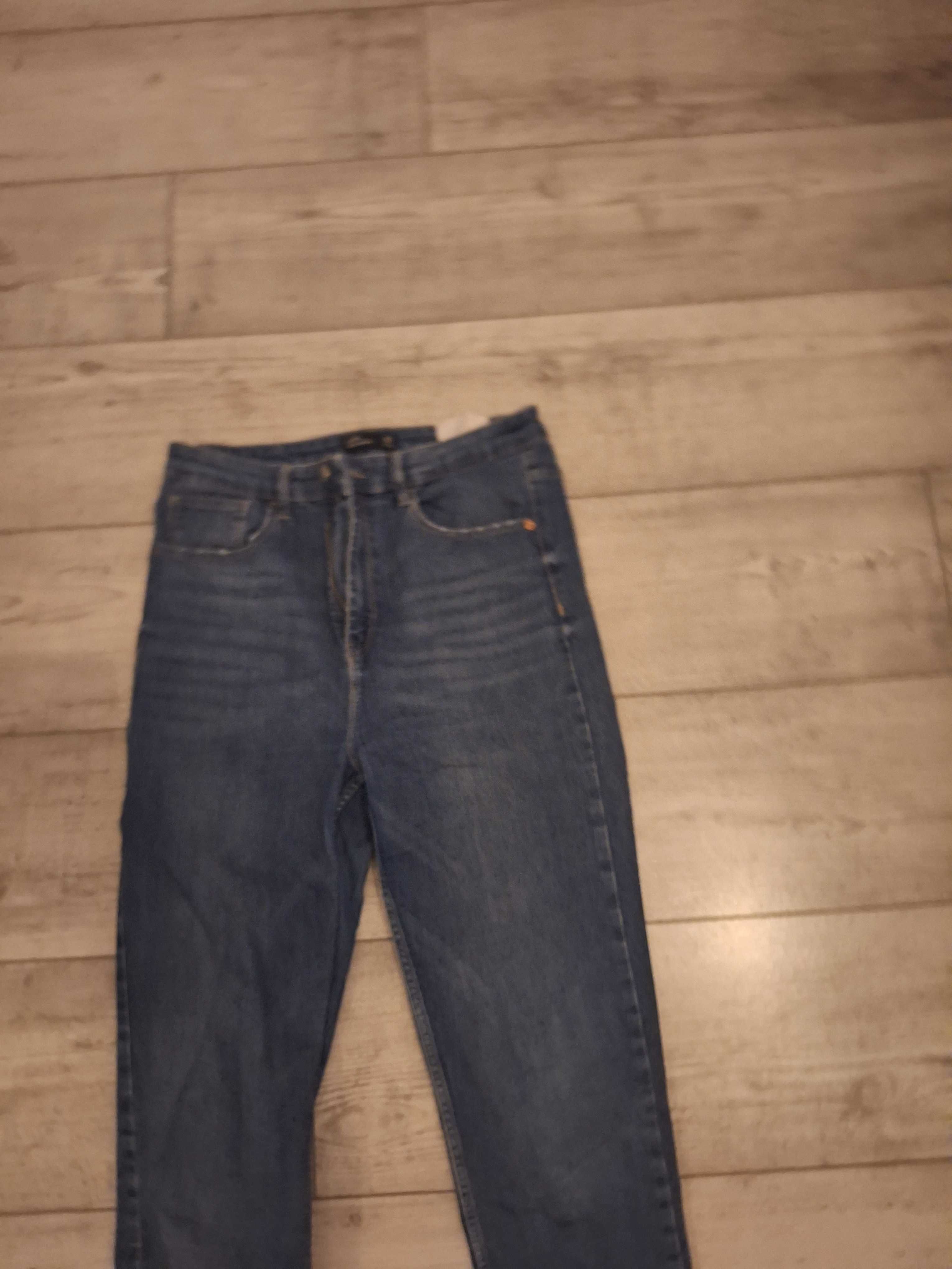 Granatowe skinny jeans