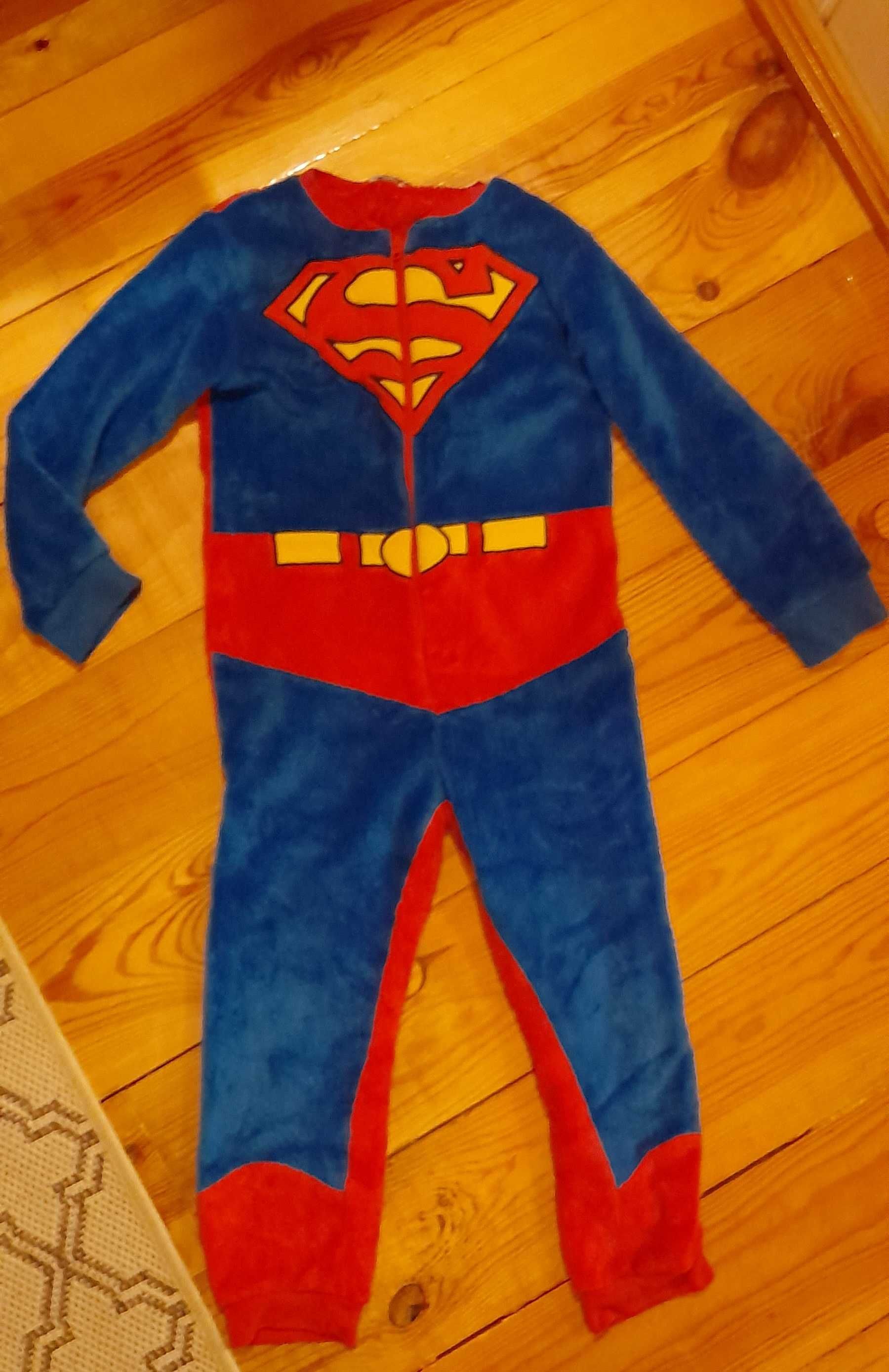 Kombinezon, piżama superman