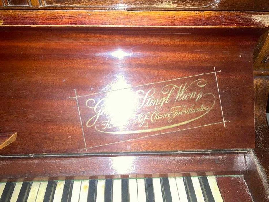 Pianino Gebruder Stingl Wien Op. 25852