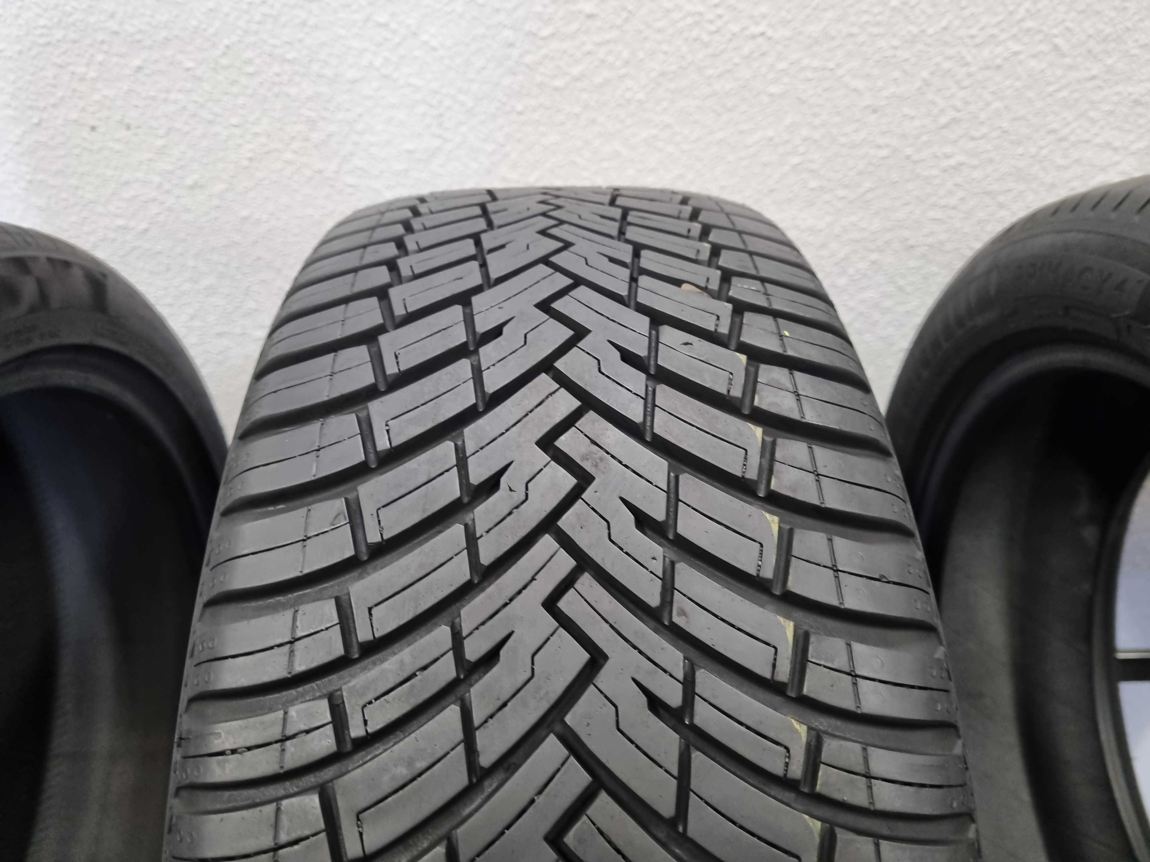 225/45/17 94W Pirelli Cinturtato All Season SF2 Dot.2321R