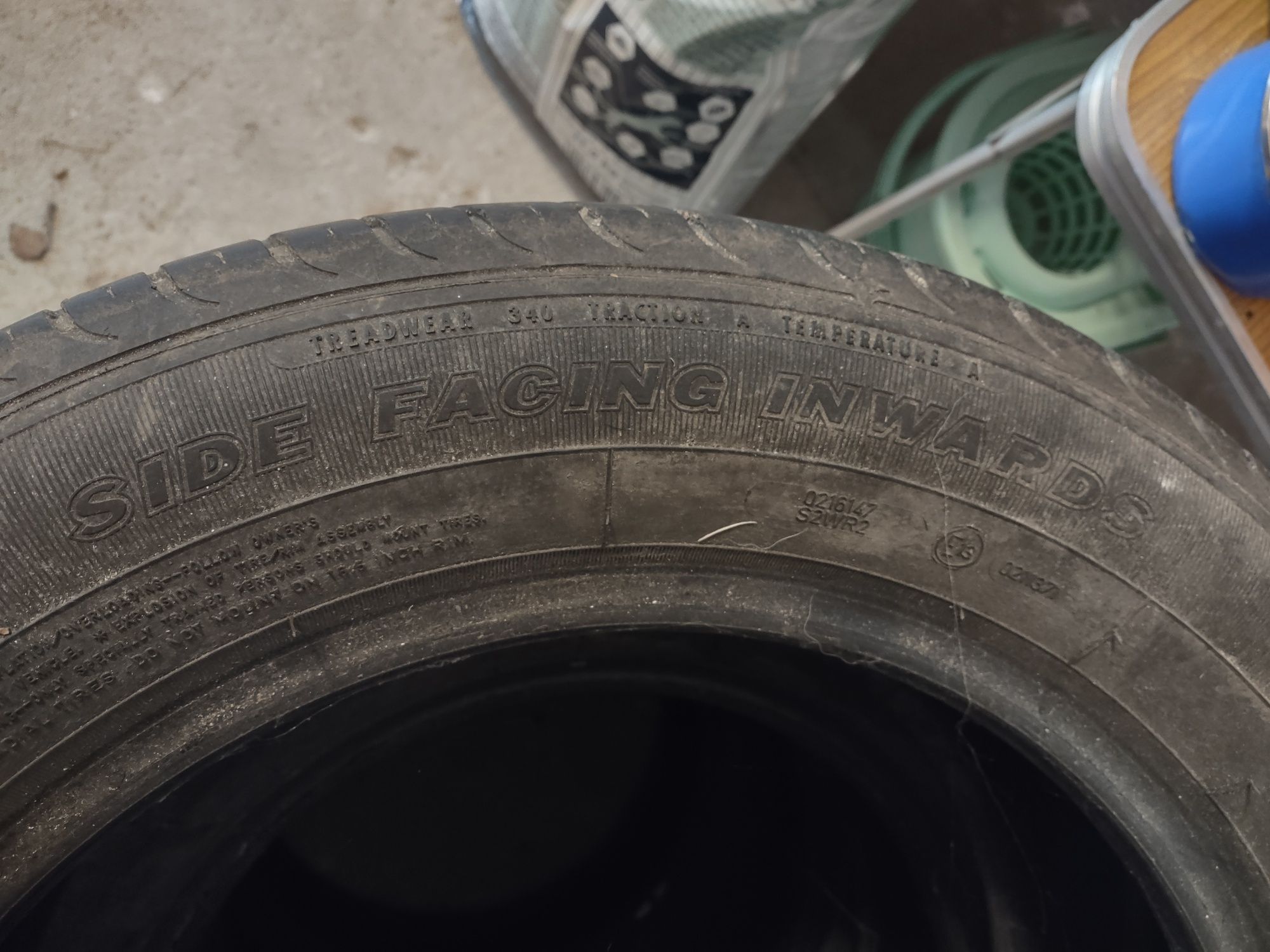 Opony Good Year 205/60 R16 stan b. dobry