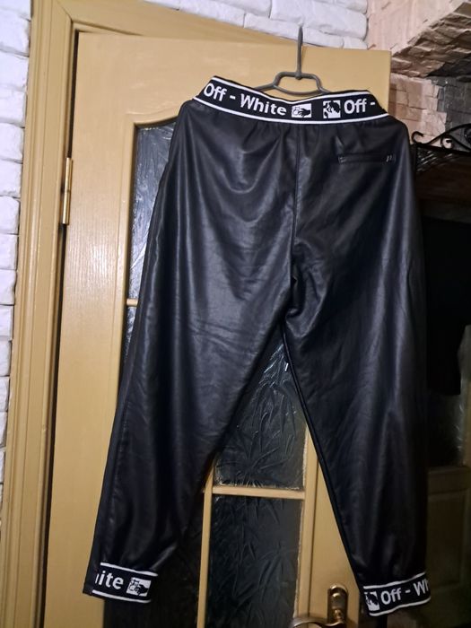 Молодіжні, жіночі штани зима, нові