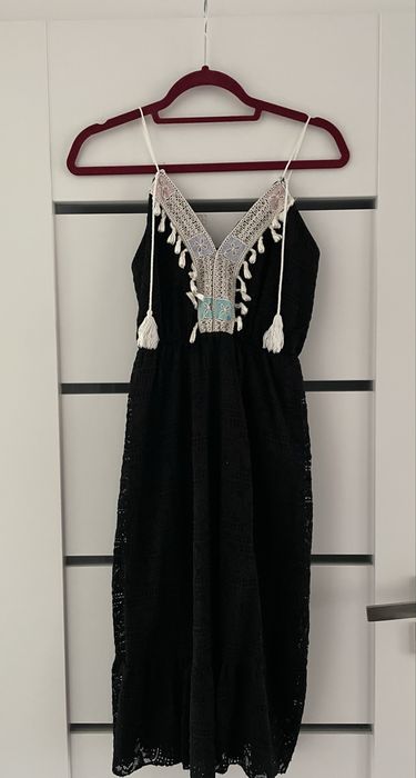 Letnia sukienka na ramiączkach w stylu boho
