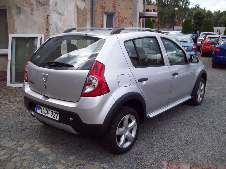 DACIA SANDERO STEPWAY 1,6 MPI/super stan/ 1  własciciel