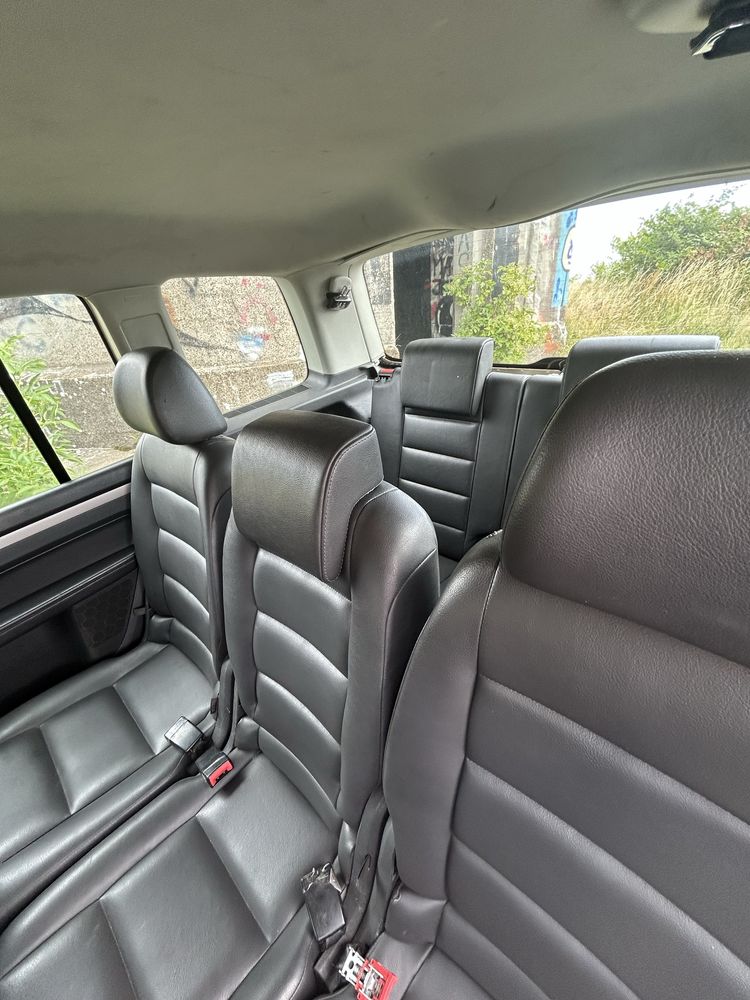 Volkswagen Touran Cross 1,9tdi 7 osobowy