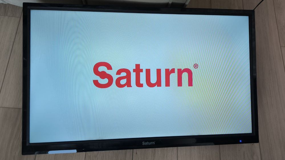 Продам телевізор Saturn 32 дюйми 720р