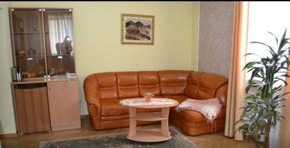 Продаж котеджу в самому серці Карпат. Яремче.