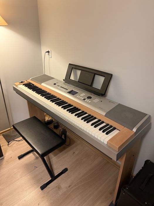 Pianino cyfrowe Yamaha DGX 630