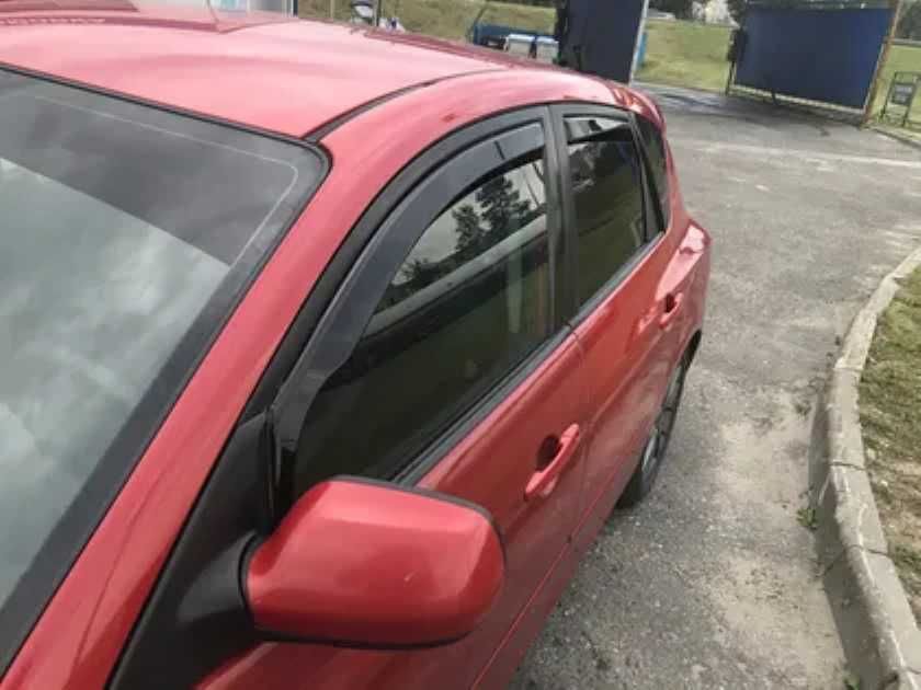 Вітровики вставні Mazda 3 HTB (2003-2008) Heko Team нові 4 шт