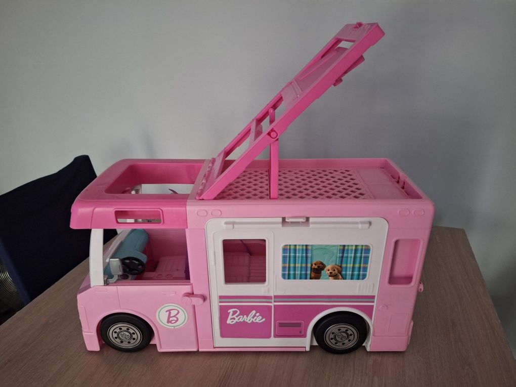 Kamper XXL dla lalki barbie