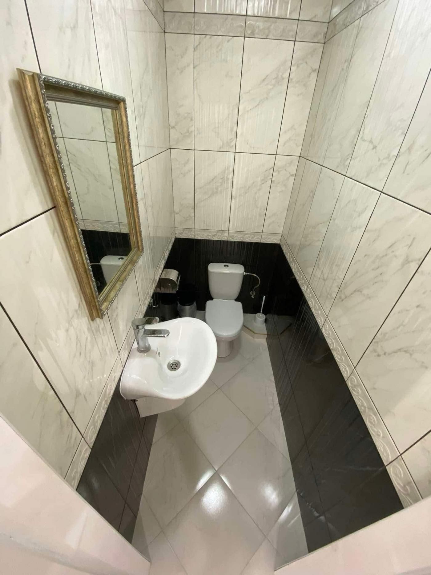 Продаж 1-кімнатної квартири, вул. Зелена 115д,