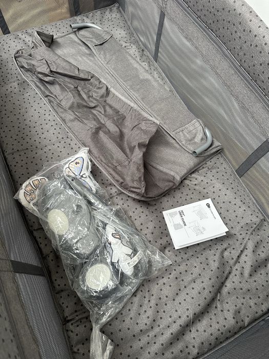 Kinderkraft łóżeczko turystyczne z przewijakiem, 2 poziomy, 3w1 Joy 2