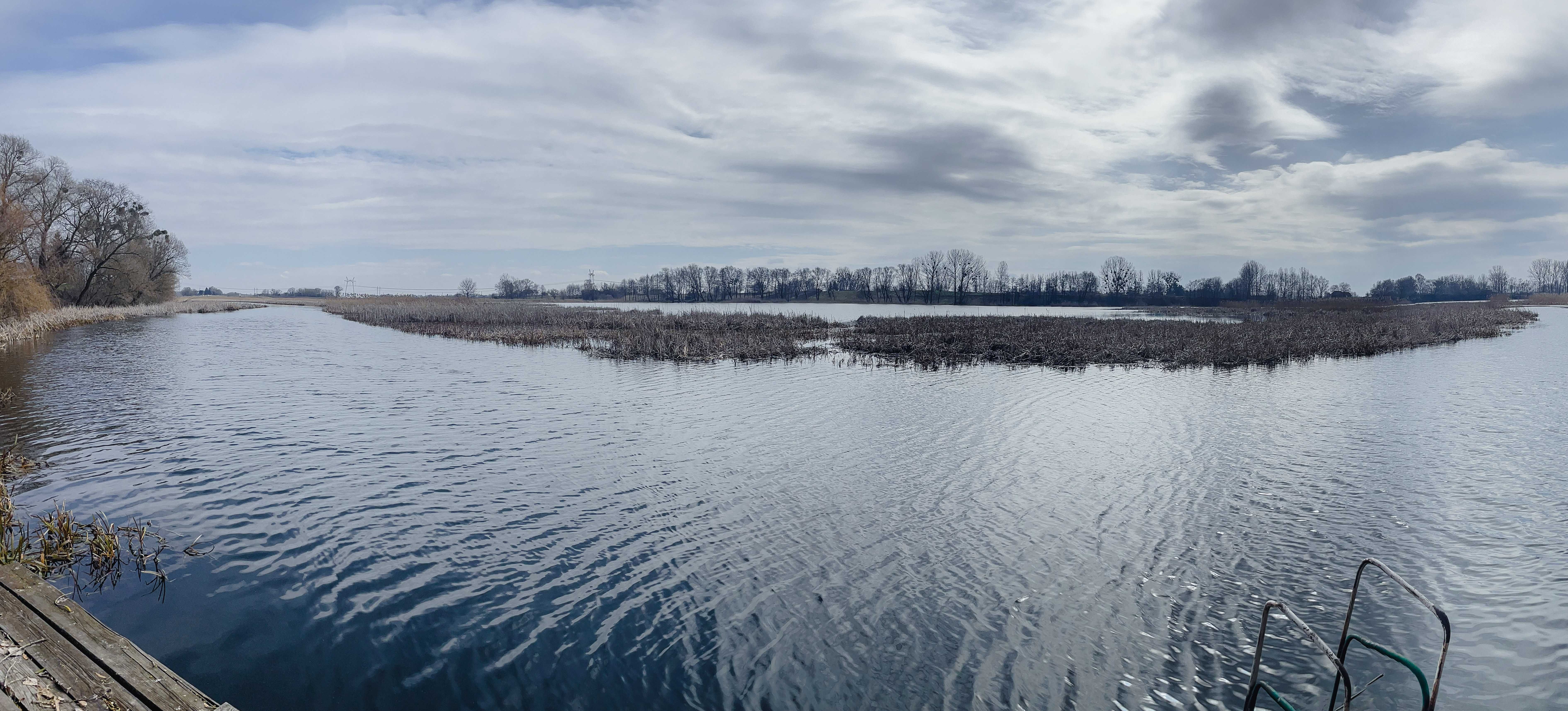 Міні готель біля річки