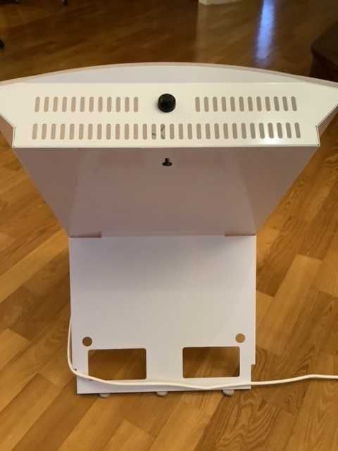 Lampa antydepresyjna Innolux Mesa LED nietrafiony prezent