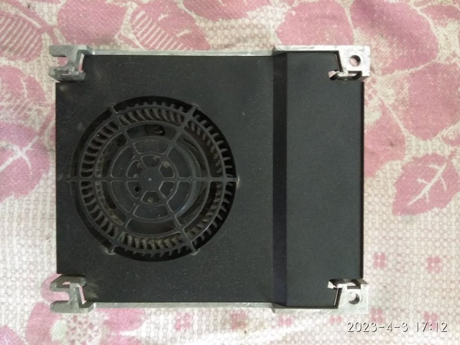 Частотний перетворювач Hitachi NES1-015SBE