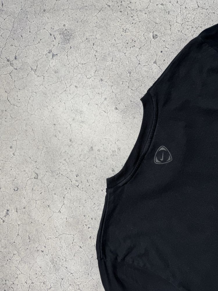 Мужская Футболка Nike Big Swoosh Football Оригинал Черная S-M Drill