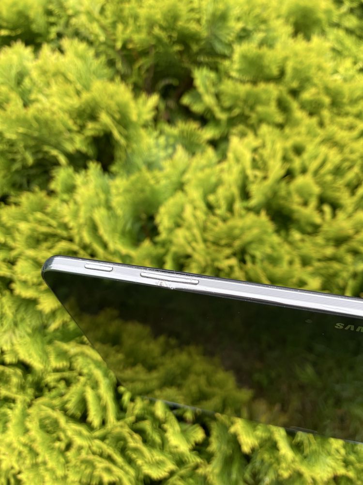 Планшет Samsung Galaxy Note 10.1 SM-P600