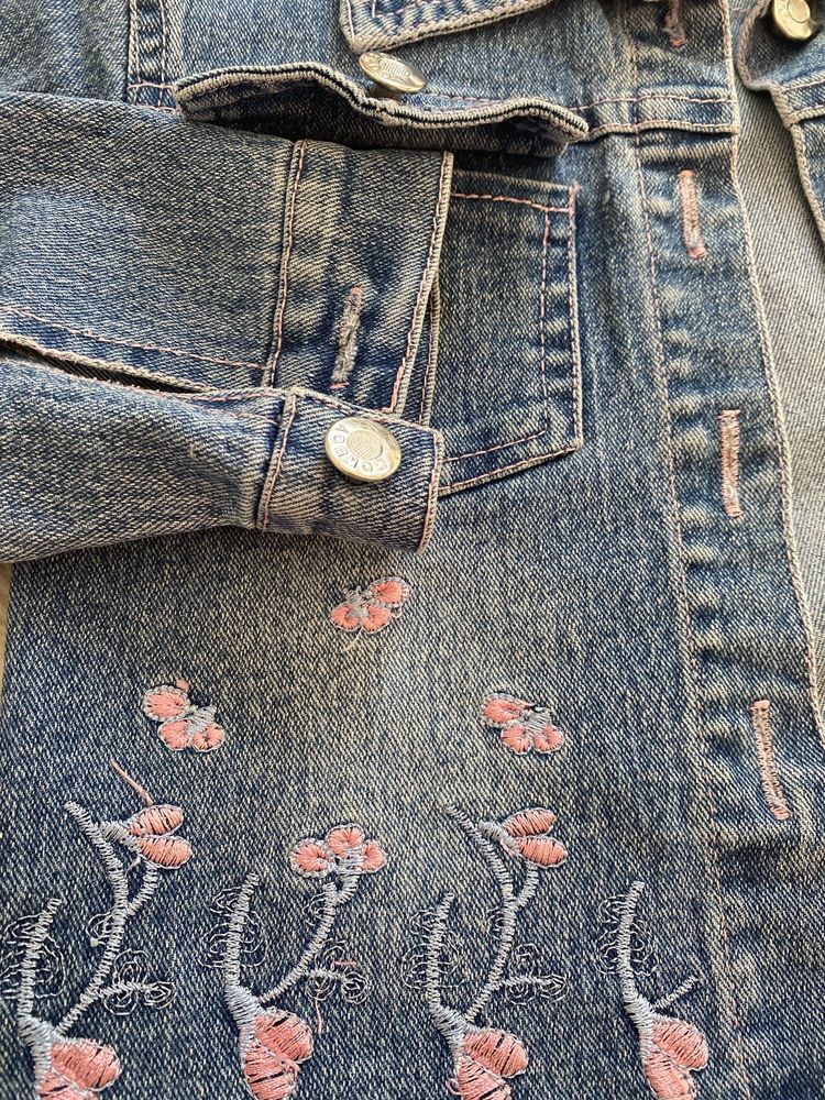 Katana, kurtka jeansowa haftowana