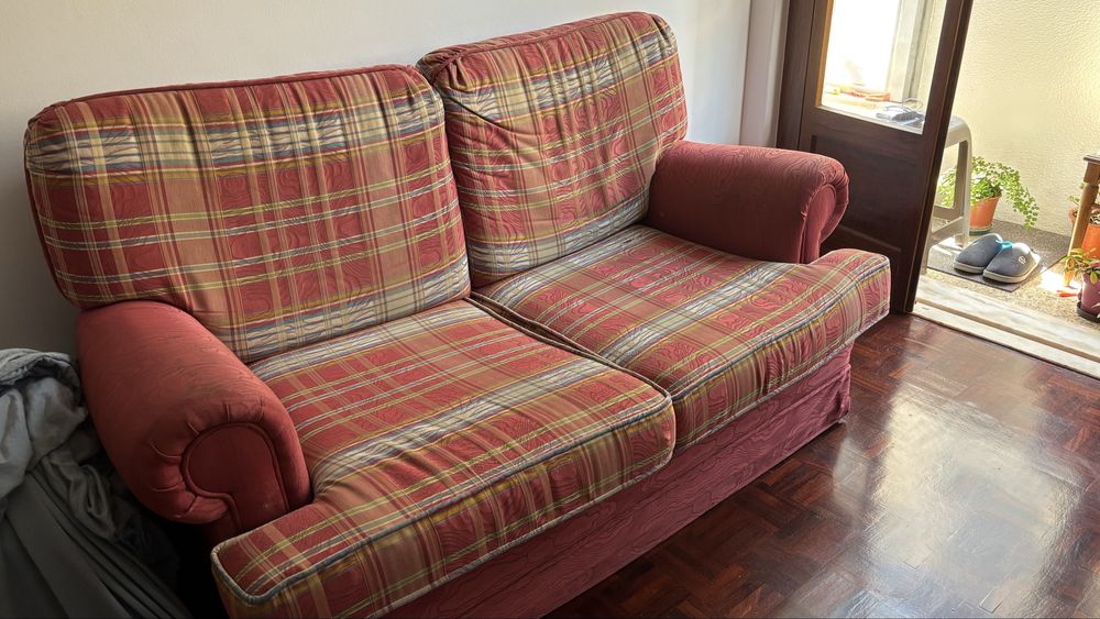 Sofá cama dois lugares