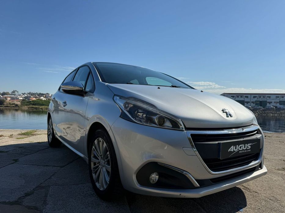 Peugeot 208 1.2 PureTech Style
