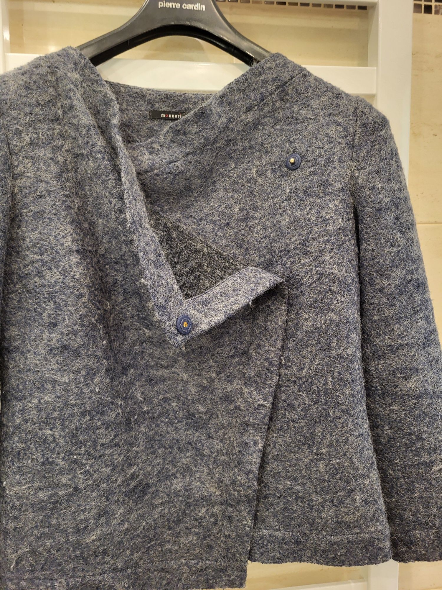 Sweter niebieski Monnari