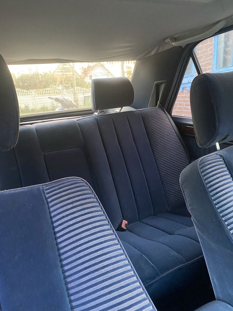 Продам Мерседес w124 5.0 Lorinser