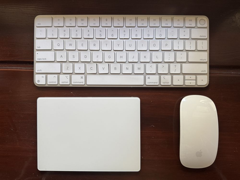 Zestaw Apple - Magic v2 - US qwerty - keyboard / trackpad / mouse
