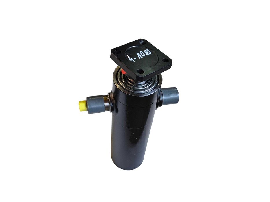 Siłownik do przyczepy/wywrotki do 7 Ton skok 124cm