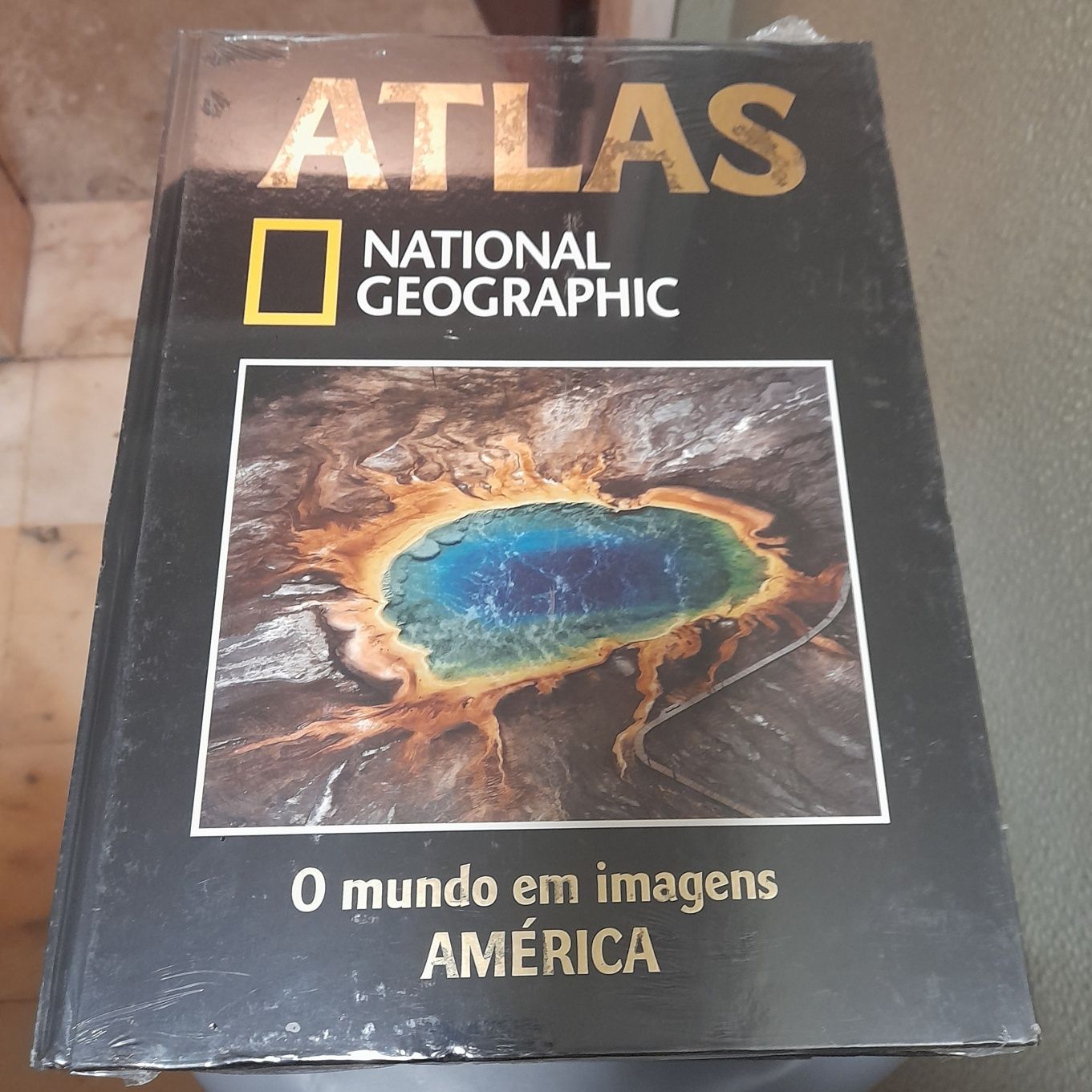 Atlas National Geographic 24 un