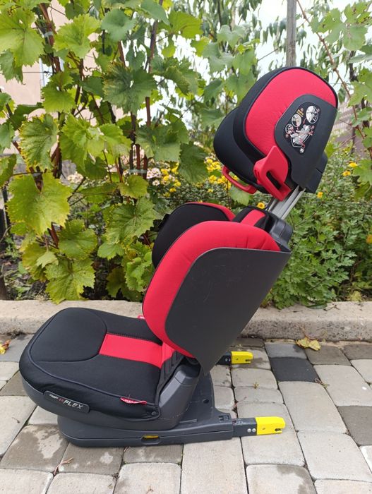 Б/в в чудовому стані автокрісло Peg-perego viaggio 2-3 flex, 15-36 кг