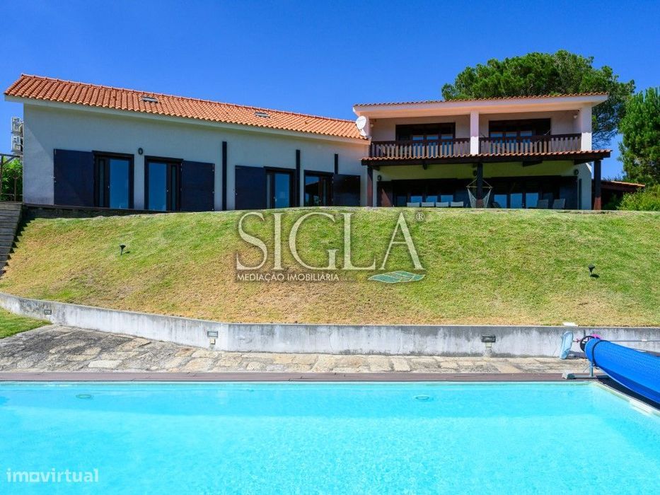 Quinta Turística na margem do Rio Douro