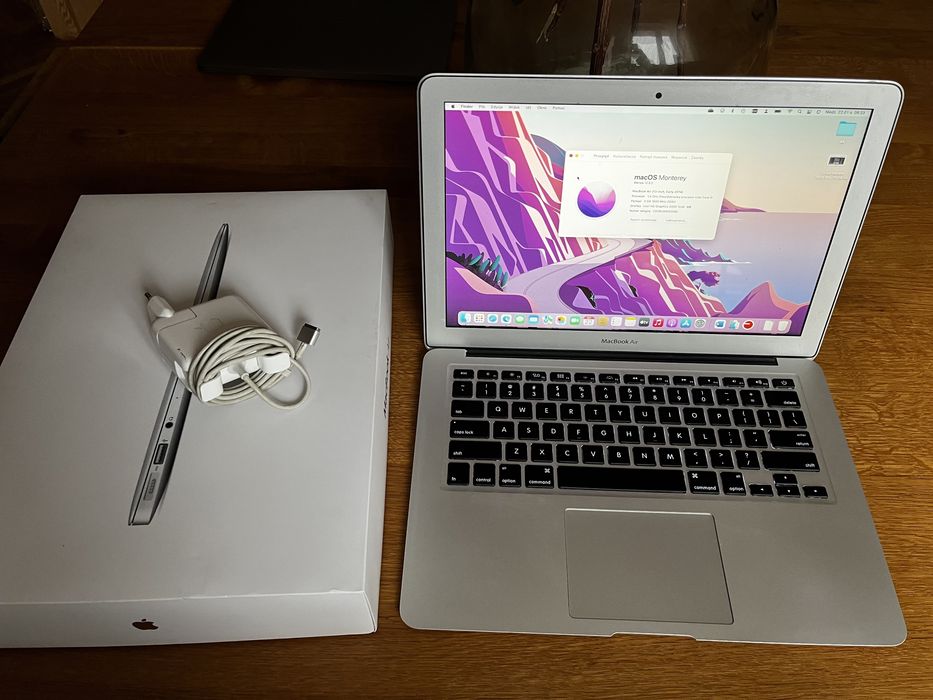 Apple Macbook Air i5 256 SSD 2014
