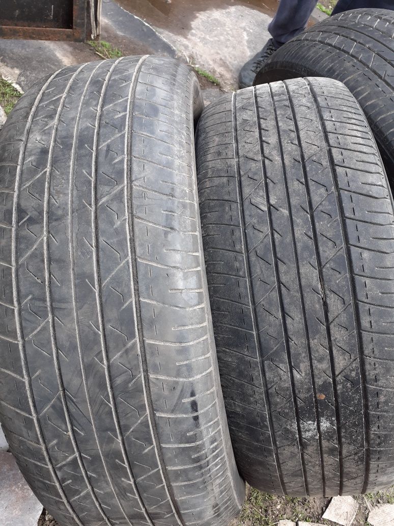 Резина bridgeston  лето POTENZA 235/55/R18