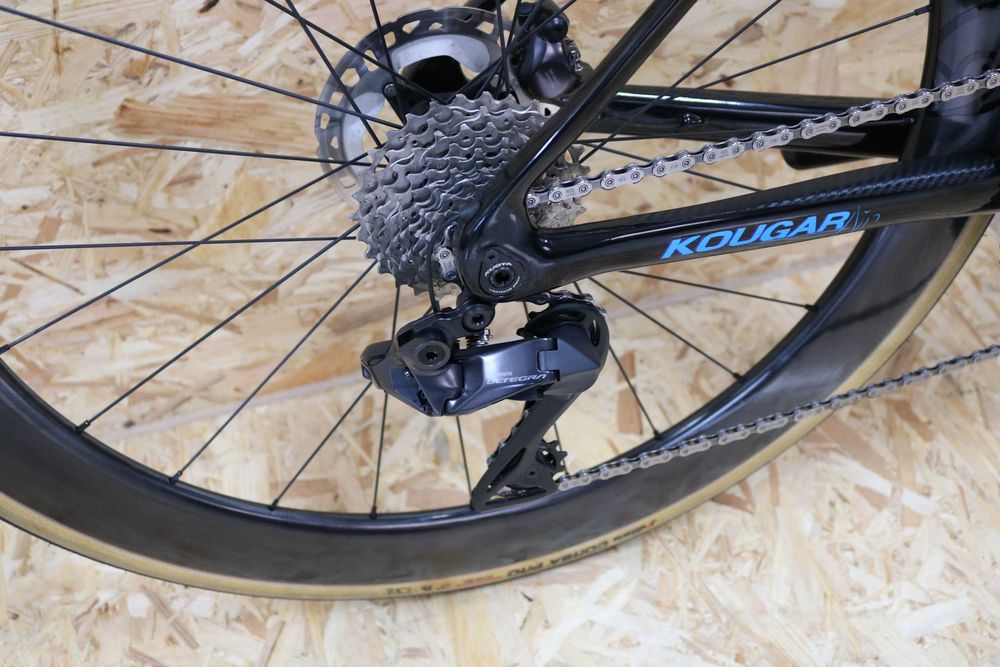 Bicicleta carbono Kuota Kougar Air - Grupo e Rodas novas - Di2 12