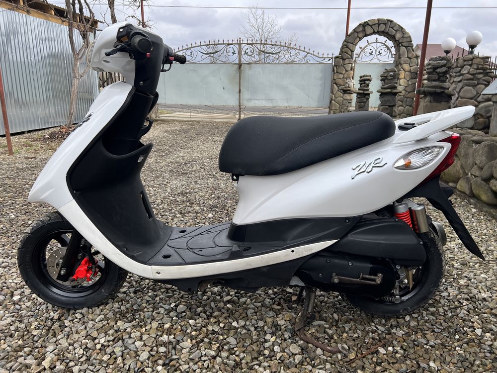 Продам скутер Yamaha Jog 39 ZR Свіжий з Японії