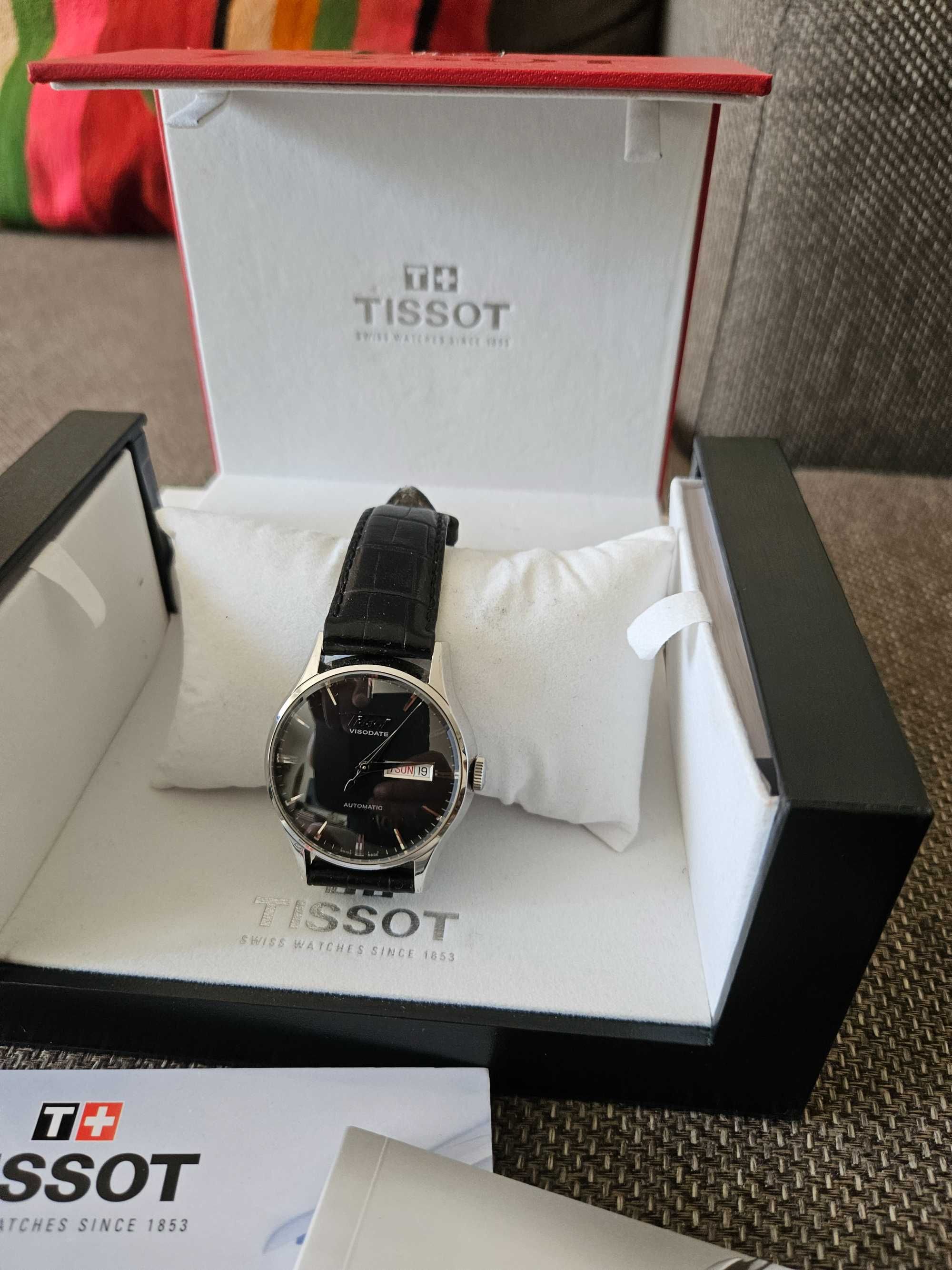 TISSOT Automático
