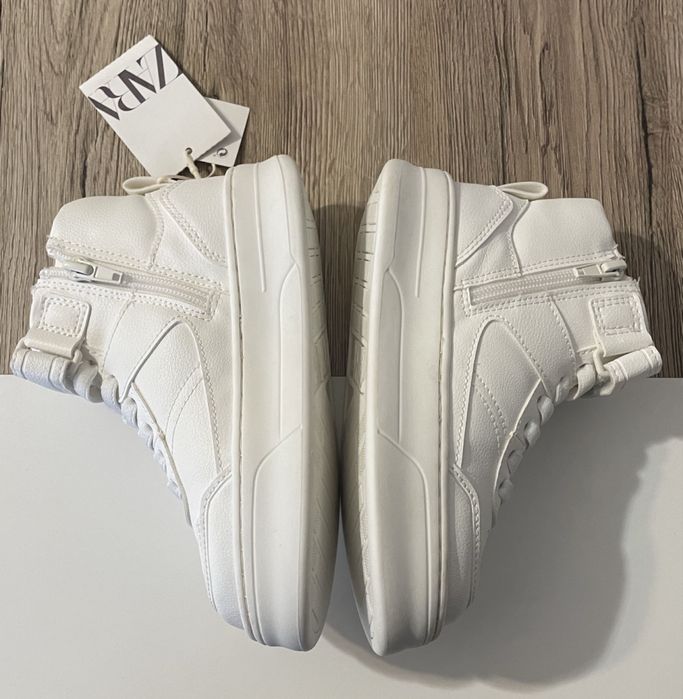 Buty sportowe na platformie Zara