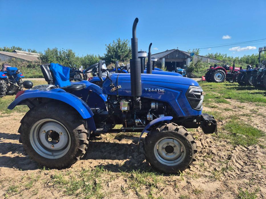 Трактор Синтай 244 ТХЛ Новый модель 2025