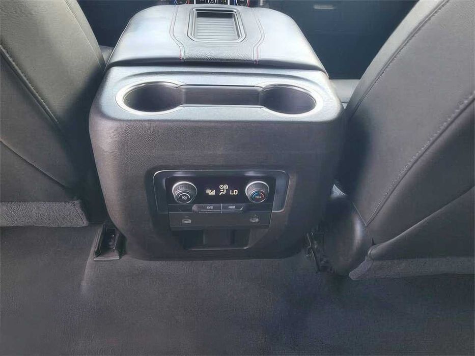 Chevrolet Tahoe RST      2021