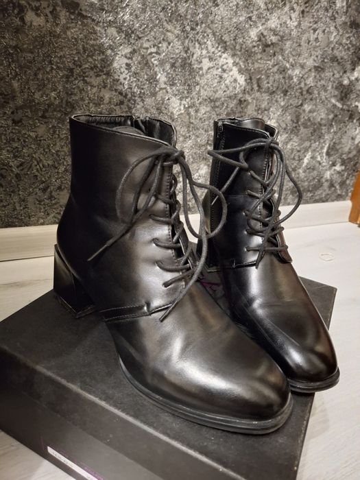 Осінні жіночі чобітки