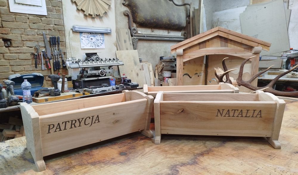 Koryto drewniane dla kur, świń.