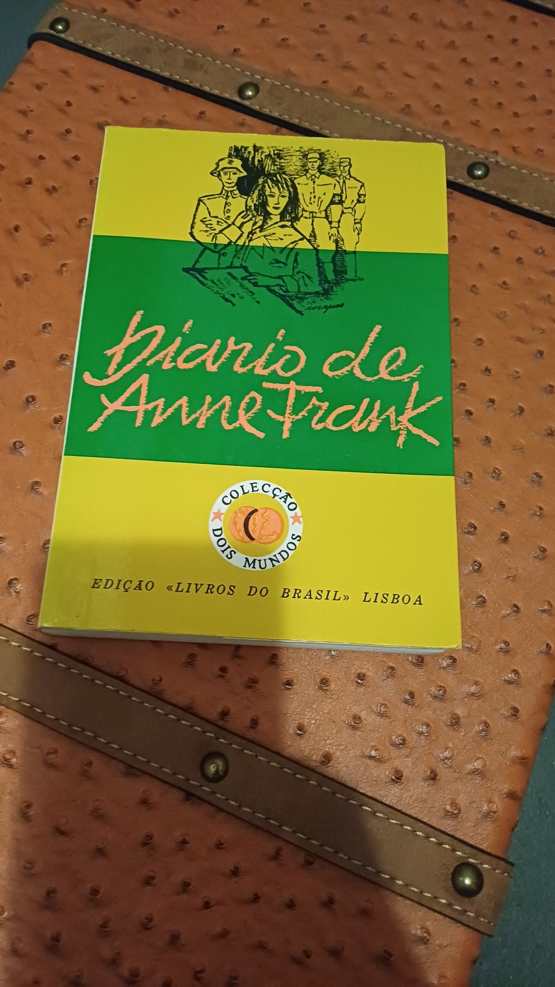 Vendo livros a 2€