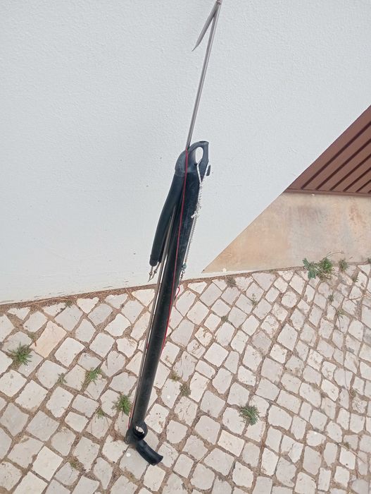 Arma caça submarina