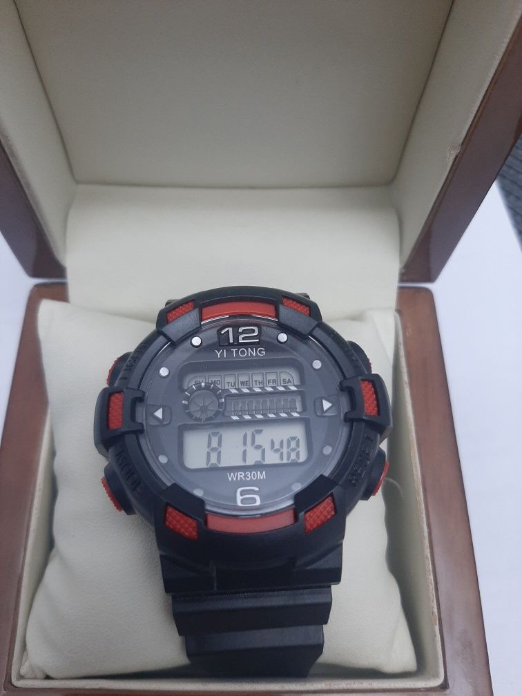 Zegarek  Męski  Sportowy   Timer  LED