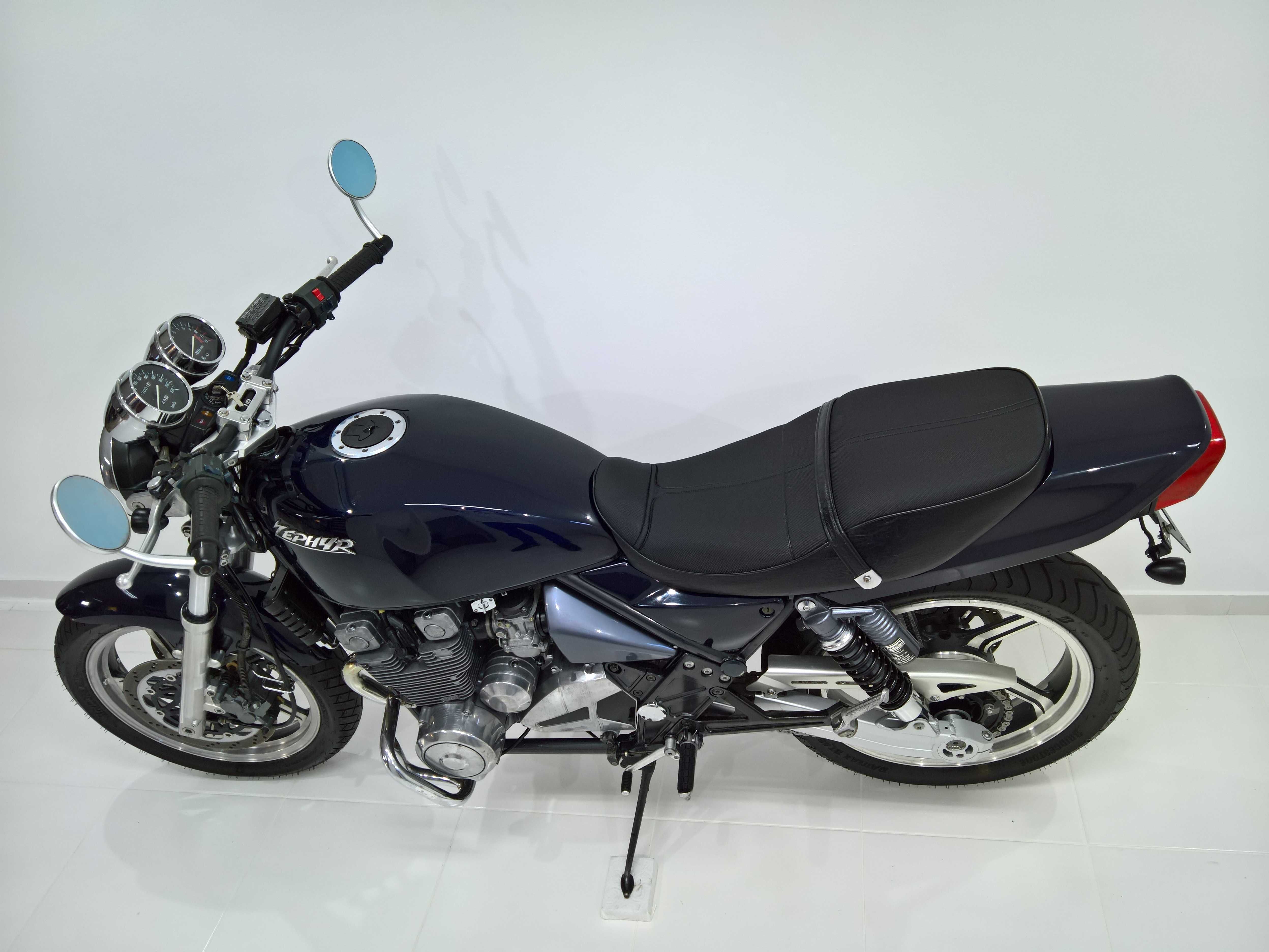 KAWASAKI ZEPHYR 550 ZR 550 Bezwypadkowy Oryginał
