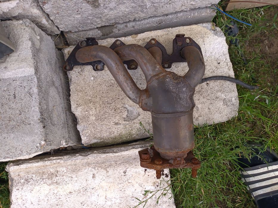 Kolektor katalizator seat toledo 2 1.6 benzyna